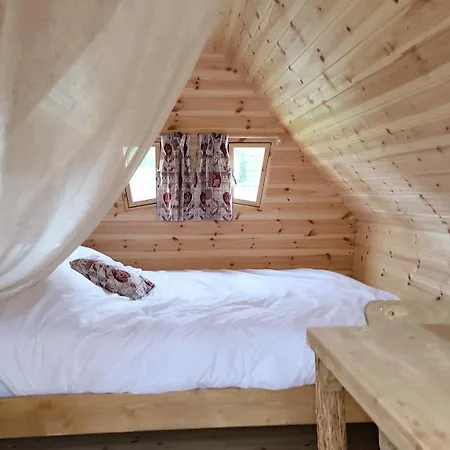 Les Cabanes Flottantes Givrauval Extérieur photo